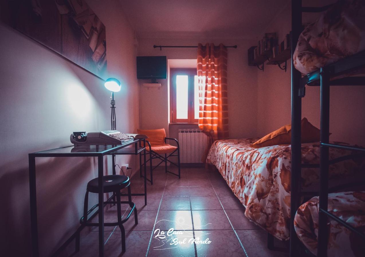 La Casa Sul Fiordo Del Turano Maison d'hôtes *